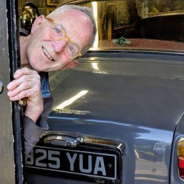 Dr Mick Jennings