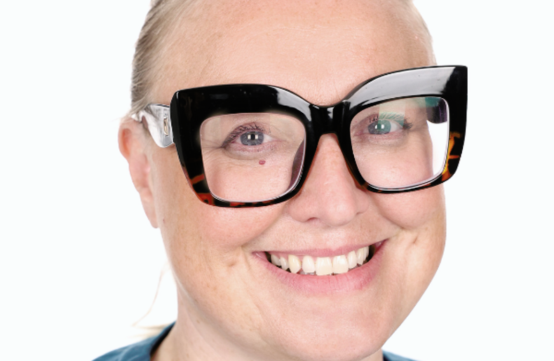 Lisa Halsall I Chair